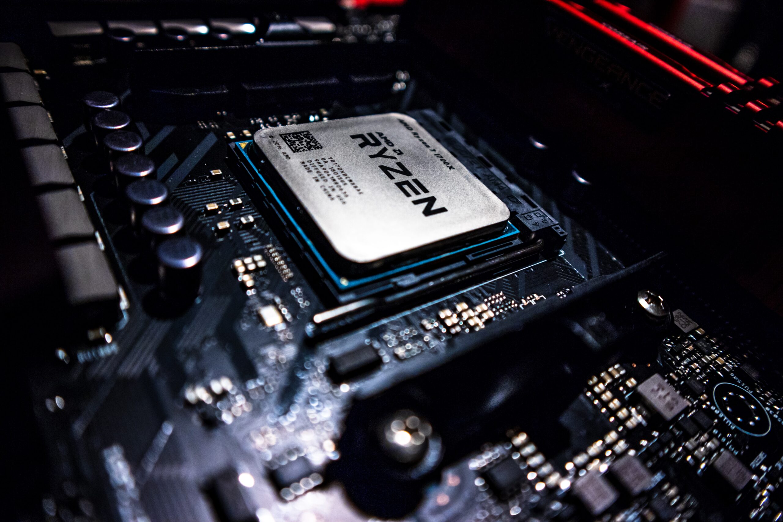 Neue CPUs von AMD