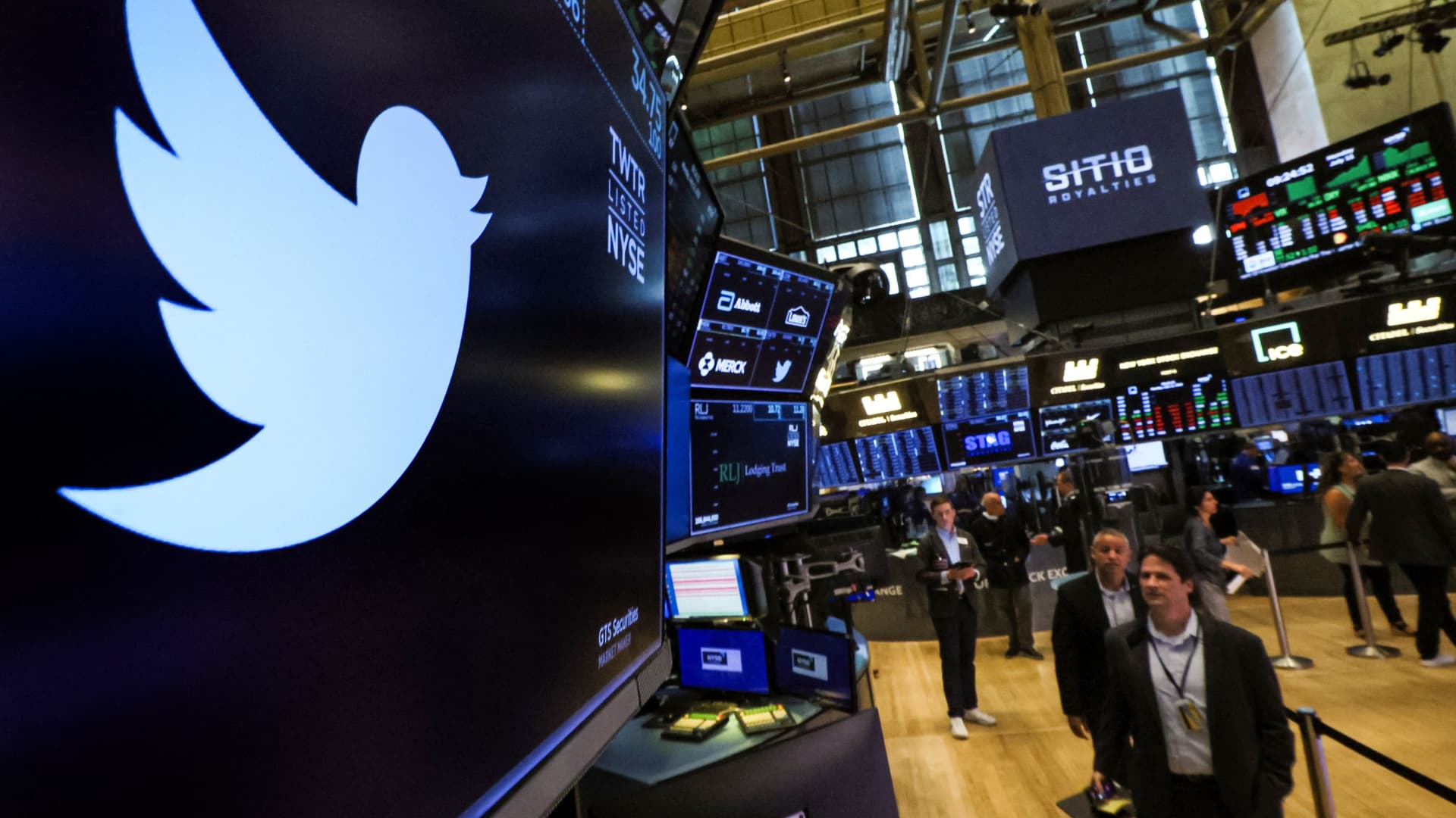 Twitter lässt seine zahlende Abonnenten jetzt 10.000 Zeichen tweeten