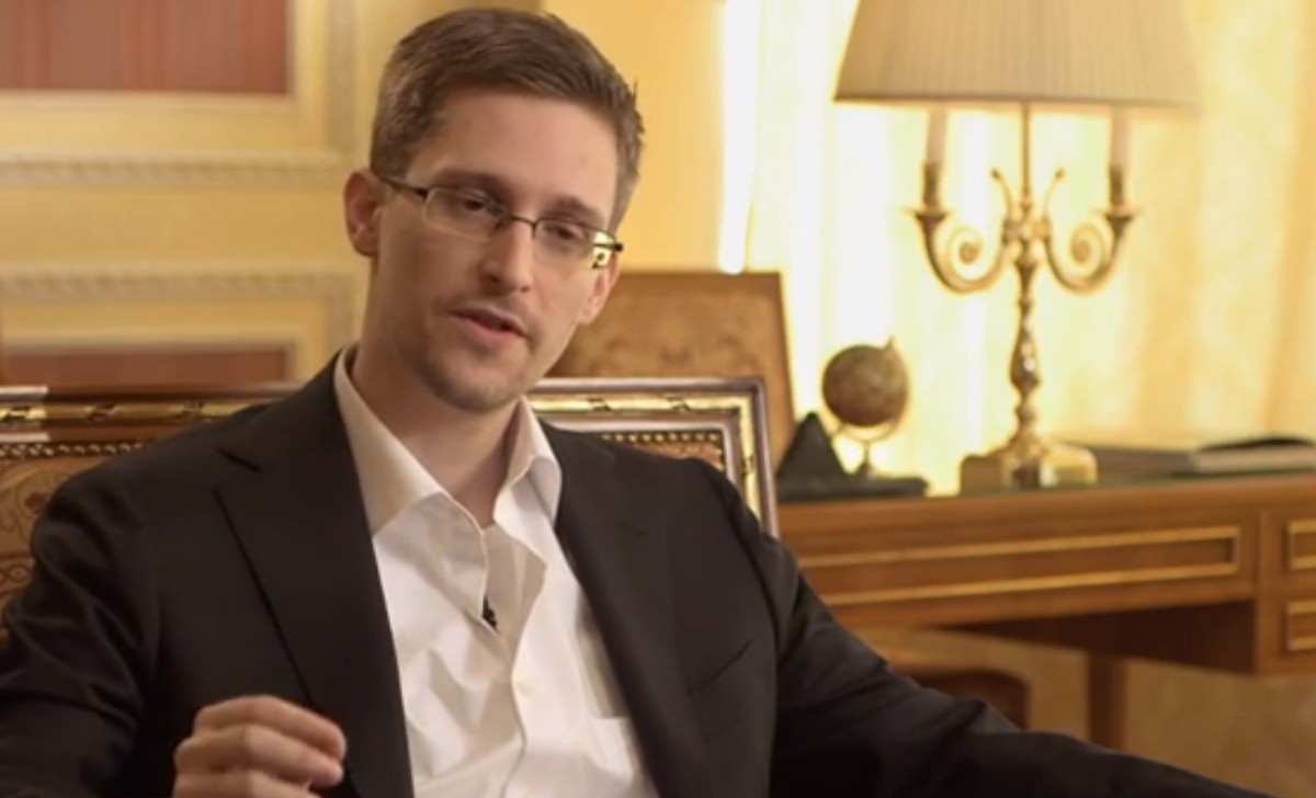Edward Snowden hofft darauf, dass KI künftig besser sein wird als der Mensch