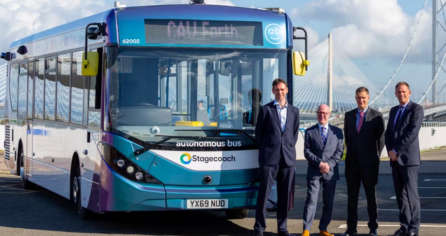 In Schottland nimmt autonomer Bus den Linien­betrieb auf