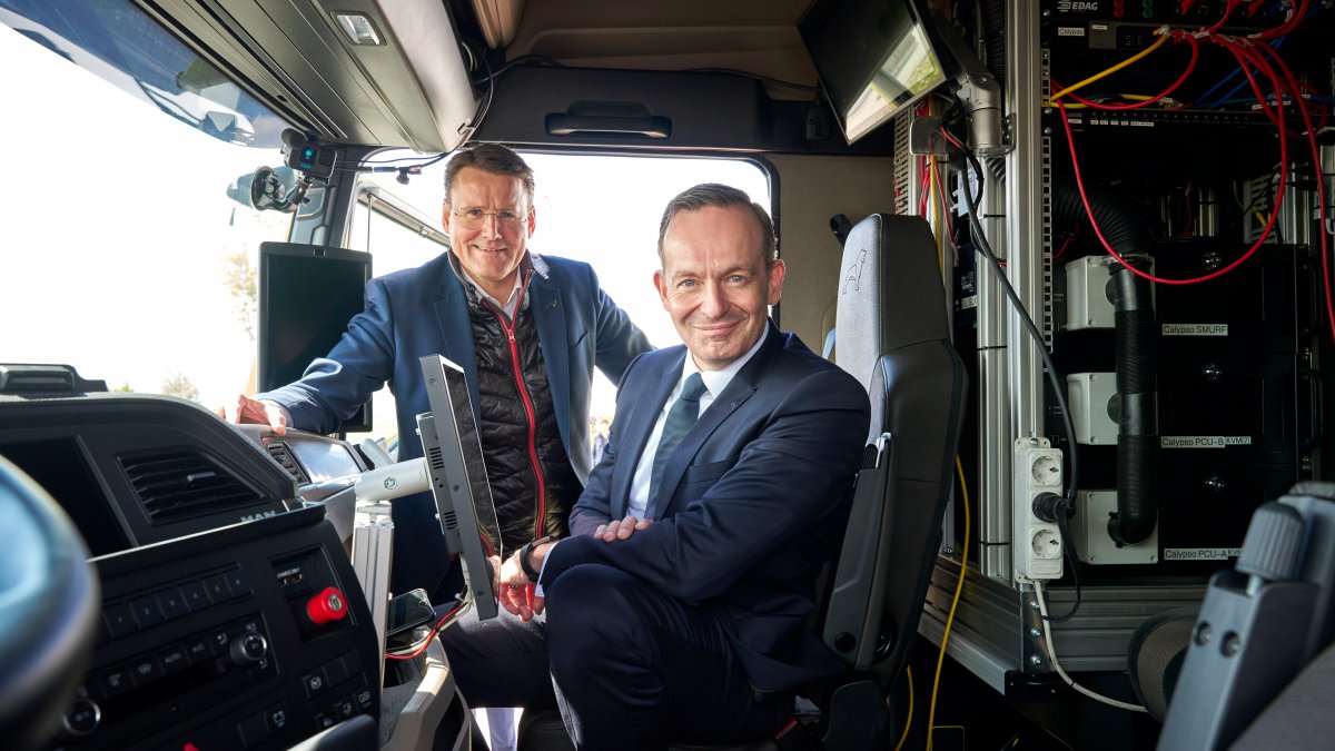 Erster autonomer LKW fährt 10 km auf deutscher Autobahn