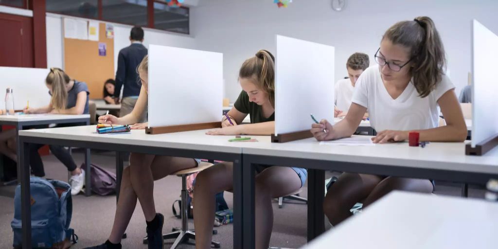 Gymnasiasten dürfen Matura mit KI schreiben