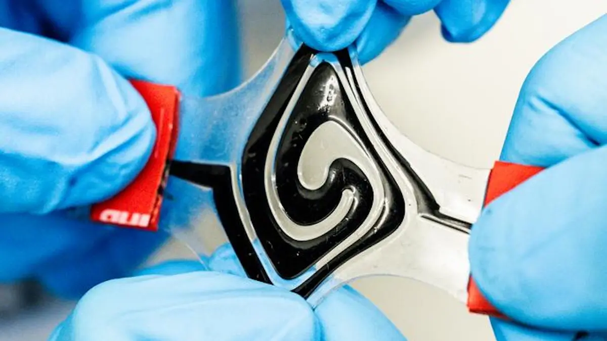 Forscher entwickeln flüssige Batterie, die komplett formbar ist