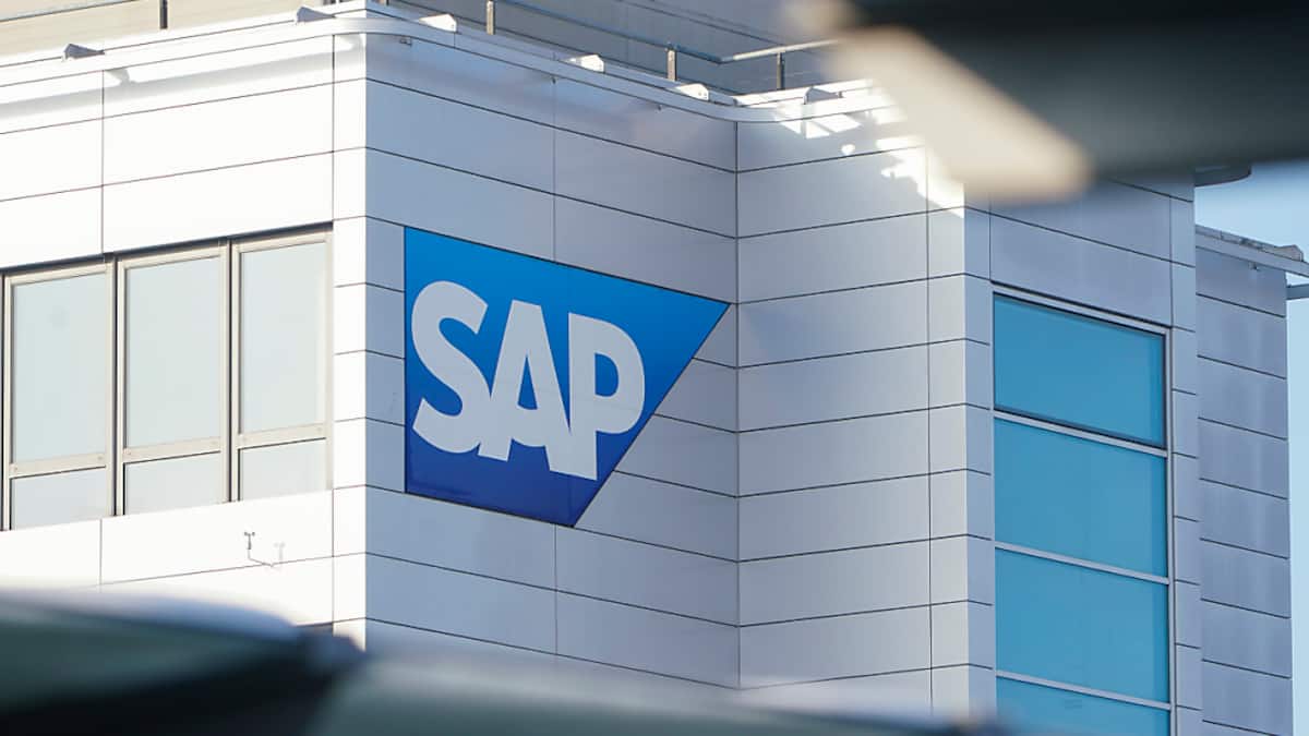 Softwarehersteller SAP verdient mehr wegen Stellenabbau